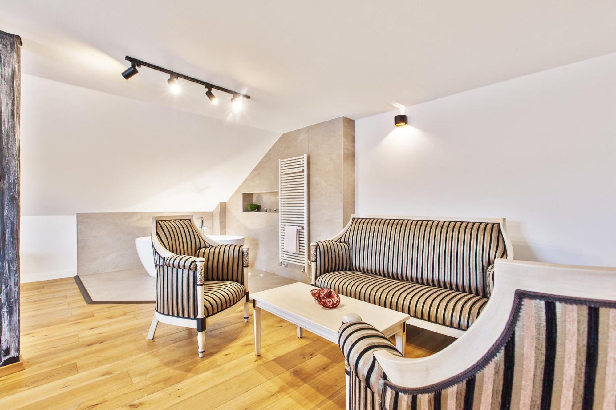 Brezno Central Apartments Extérieur photo