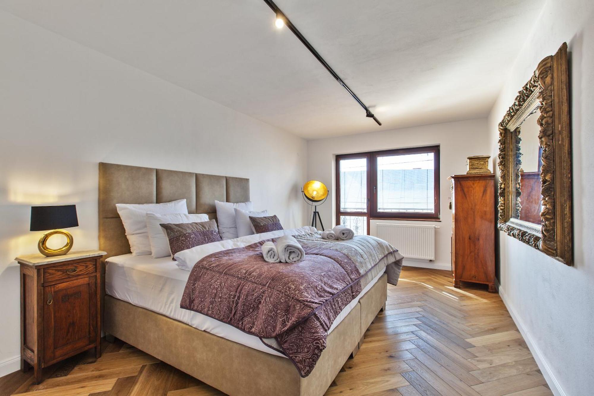 Brezno Central Apartments Extérieur photo
