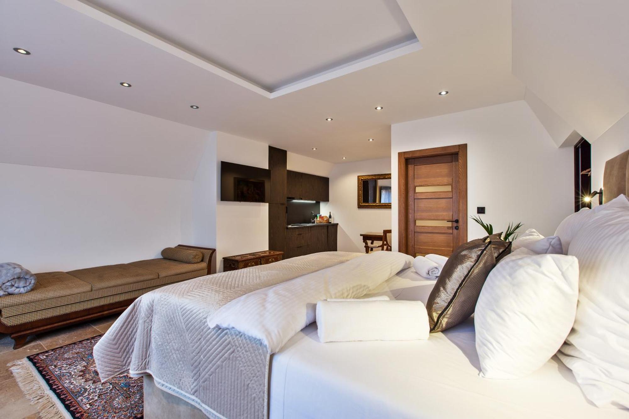 Brezno Central Apartments Extérieur photo